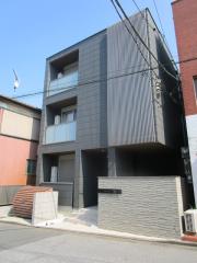R アール