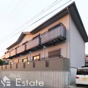 地下鉄東山線上社駅まで徒歩13分