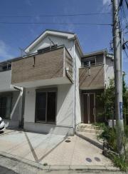 京急逗子線六浦駅まで徒歩8分