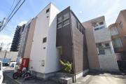 クローバーコート日比野