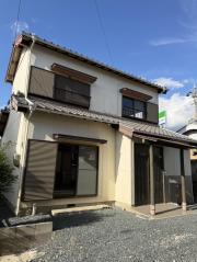 小坂井町才ノ木貸家