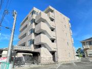 VINGT-CINQ COURT