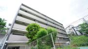 ＪＲ南武線武蔵中原駅までバス約23分 徒歩11分