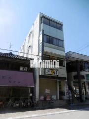 岡出ビル