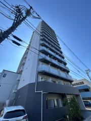 ジェノヴィア三郷駅前