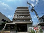 ＪＲ片町線四条畷駅まで徒歩2分