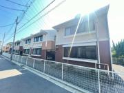 阪急京都線富田駅まで徒歩27分