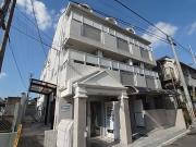 近鉄難波・奈良線大和西大寺駅まで徒歩7分