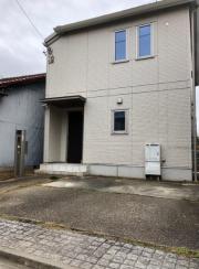 山花町貸家