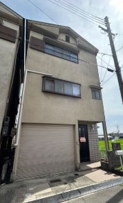 ＪＲ関西本線柏原駅まで徒歩13分