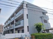 ＪＲ山陽本線姫路駅までバス約10分 徒歩4分