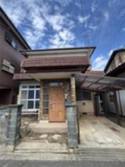 小屋浦3丁目借家