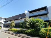 西武新宿線新井薬師前駅まで徒歩7分