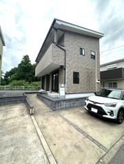 八坂台4-2-20 貸家