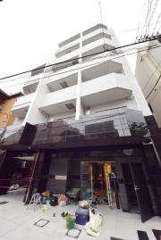 日暮里・舎人ライナー赤土小学校前駅まで徒歩5分