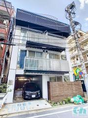 Y・M・RESIDENCE