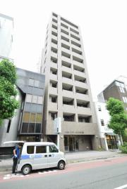 地下鉄烏丸線烏丸御池駅まで徒歩2分