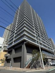 京急本線京急東神奈川駅まで徒歩1分