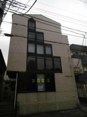 京王相模原線京王堀之内駅まで徒歩3分