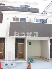 京急本線黄金町駅まで徒歩16分