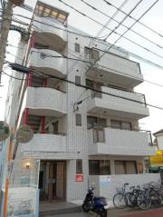 シャインハイツ西新