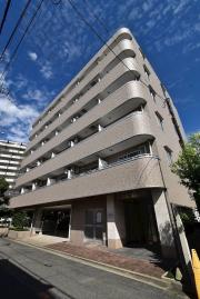 地下鉄御堂筋線江坂駅まで徒歩10分