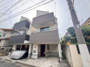 グランド西久保3丁目戸建