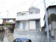 小田急小田原線鶴川駅まで徒歩13分