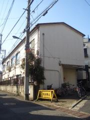 八木アパート