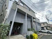 ＪＲ東海道本線茅ケ崎駅まで徒歩15分