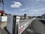 ＪＲ横浜線橋本駅までバス約18分 徒歩4分