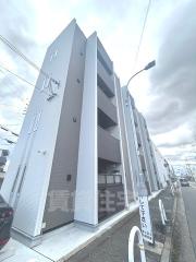 ＪＲおおさか東線ＪＲ長瀬駅まで徒歩7分