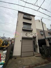 谷町7丁目貸家