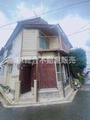 鷹殿町貸家