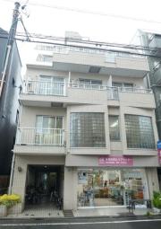 東急東横線学芸大学駅まで徒歩9分