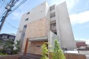 京王線長沼駅まで徒歩11分