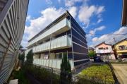 東武伊勢崎・大師線獨協大学前駅まで徒歩14分