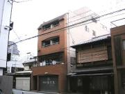 地下鉄烏丸線四条駅まで徒歩7分