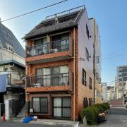 東京メトロ千代田線代々木公園駅まで徒歩5分