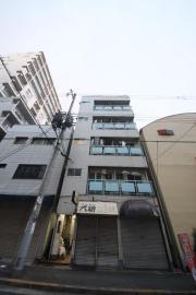 地下鉄谷町線谷町四丁目駅まで徒歩5分