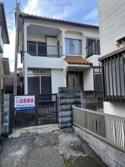 タマナ仁戸名貸家