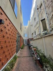 グランエッグス東大前