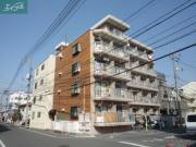 メゾン岡町