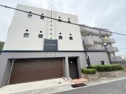 ＪＲ山陽本線明石駅までバス約7分 徒歩4分