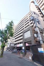 山陽新幹線博多駅まで徒歩15分