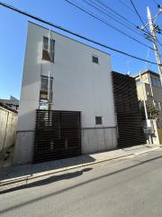 尾山台三丁目貸家