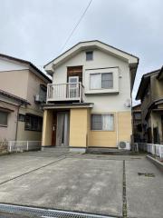 牡丹山1丁目貸家