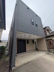 越谷市赤山本町住宅
