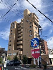 マック梅島コート
