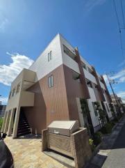 スリーハーブズ狭山I番館